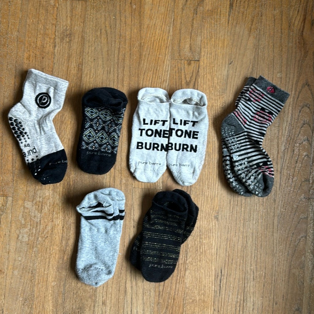 Pure barre sticky socks